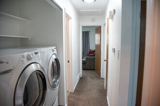 9 Paramount Pky in Wheat Ridge, CO - Building Photo - Building Photo