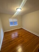 63 Selkirk Rd in Boston, MA - Building Photo - Building Photo