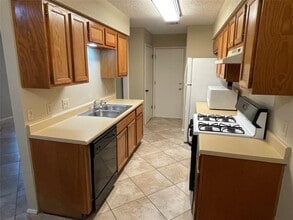 3601 Leafield Dr in Austin, TX - Building Photo - Building Photo