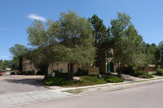 Sonoma Heights Apartments in Colorado Springs, CO - Building Photo - Building Photo