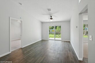 636 35th St in West Palm Beach, FL - Building Photo - Building Photo