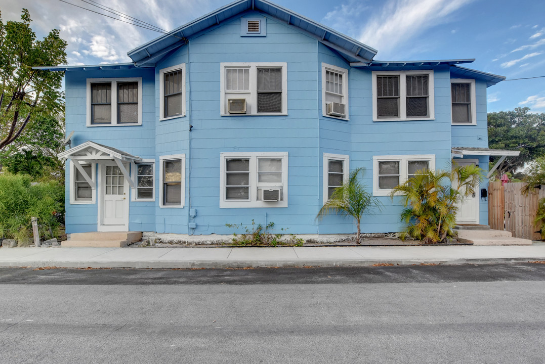 602 N K St in Lake Worth, FL - Building Photo