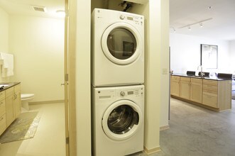 7west in Minneapolis, MN - Building Photo - Interior Photo