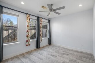 2324 Camden Dr in Houston, TX - Building Photo - Building Photo