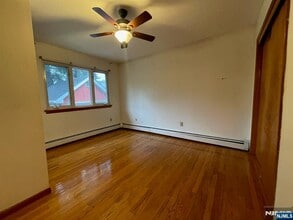 15 Wagner Ave in Wallington, NJ - Building Photo - Building Photo
