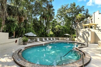 211 Fairway Dr. in Longwood, FL - Building Photo - Building Photo