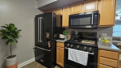 101 Ashland Ave in Evanston, IL - Building Photo - Building Photo