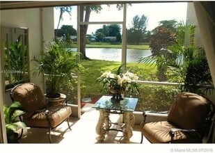 2451 SW 82nd Ave-Unit -10F in Davie, FL - Building Photo - Building Photo
