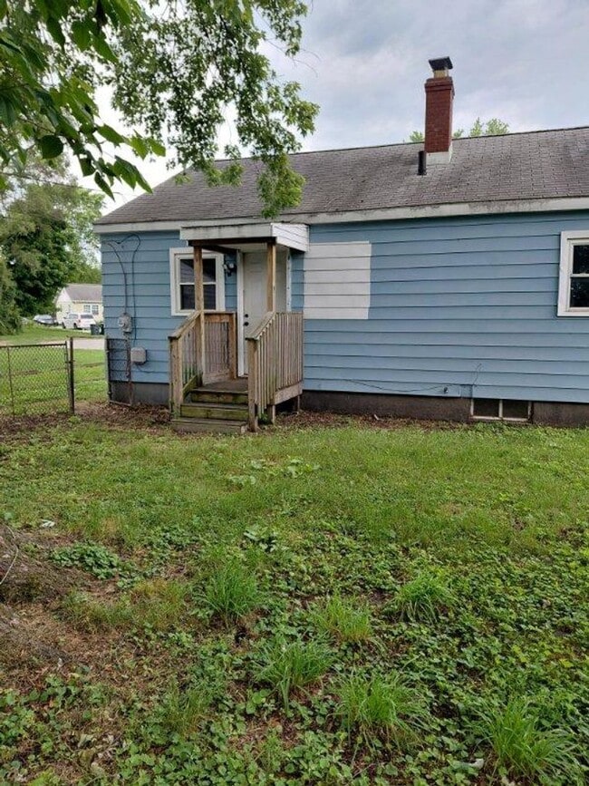 3220 Vermont Pl in South Bend, IN - Building Photo - Building Photo