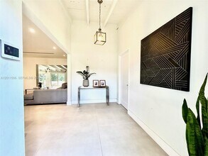 7800 SW 96th St in Miami, FL - Building Photo - Building Photo