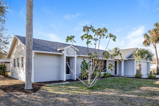 244 SW 22nd Pl in Cape Coral, FL - Building Photo - Building Photo