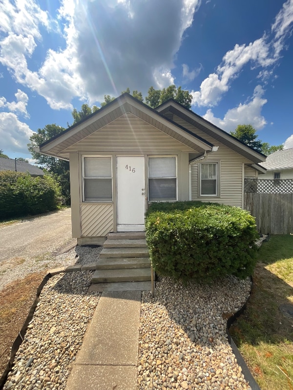 property at 416 E Hillside Dr