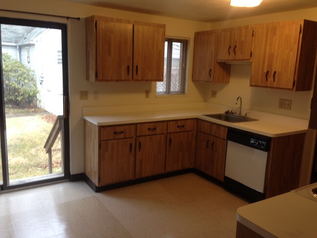 35 Broome St, Unit 267 in Binghamton, NY - Foto de edificio - Building Photo