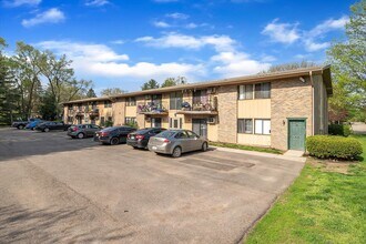 Shannon Apartments in Olivet, MI - Building Photo - Building Photo