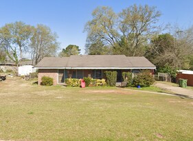 441 Mulligan Dr in Montgomery, AL - Building Photo