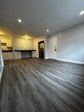 217 Neponset Ave, Unit 24 in Boston, MA - Building Photo - Building Photo