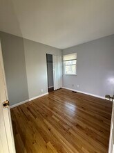 2353 Blue Heron Dr in Florissant, MO - Building Photo - Building Photo