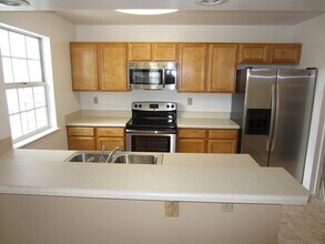 131 Castilian Dr in Virginia Beach, VA - Building Photo - Building Photo