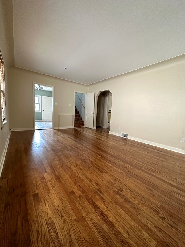 69 W Annabelle Ave in Hazel Park, MI - Building Photo - Building Photo