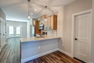 1 Conklin St in Farmingdale, NY - Building Photo - Building Photo