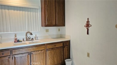 3367 Punta Alta, Unit 1D in Laguna Woods, CA - Foto de edificio - Building Photo