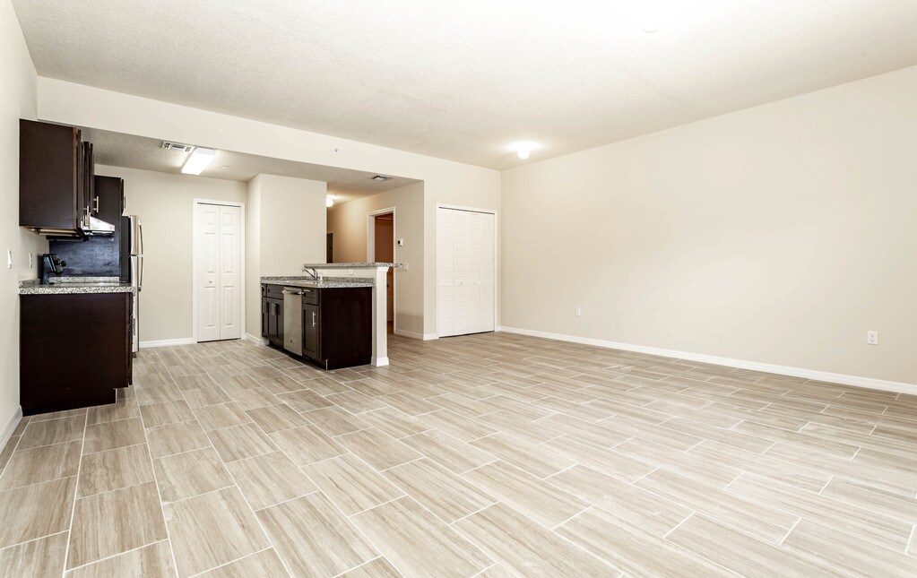 Mercury Cove Apartments in Palm Bay, FL