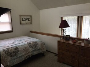 603 E 16th St in Ames, IA - Foto de edificio - Building Photo