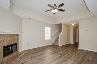 7399 Brentlawn Dr in Cordova, TN - Building Photo - Building Photo