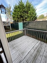 563 Boring Chapel Rd, Unit #12 in Johnson City, TN - Foto de edificio - Building Photo