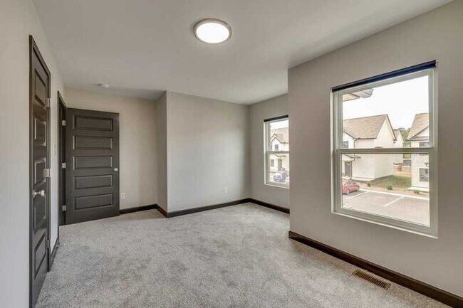 107 Delaney Wy in Lenoir City, TN - Building Photo - Building Photo