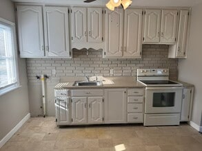 3827 Keota Ave in Davenport, IA - Building Photo - Building Photo