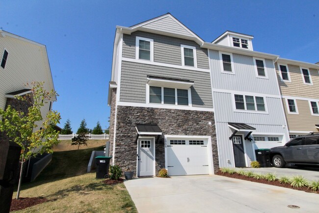 property at 2866 Belgian Dr