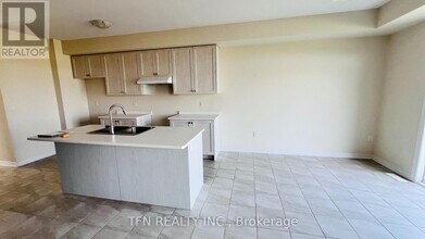 370 Barker Pkwy in Thorold, ON - Building Photo - Building Photo