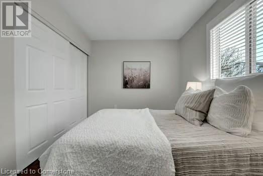 68 Broadlands Crescent