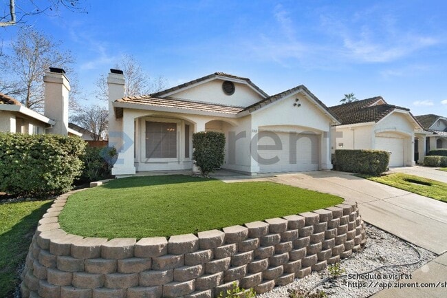 1918 Ajay Dr in Roseville, CA - Building Photo - Building Photo