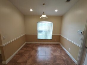 602 Brooke Ct in Clermont, FL - Foto de edificio - Building Photo