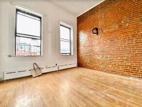 1370-1374 York Ave in New York, NY - Building Photo - Building Photo