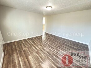 808 S Savage St in Independence, MO - Building Photo - Building Photo