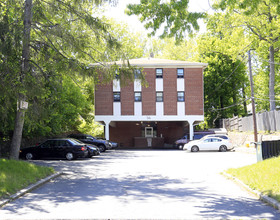 Clinton Avenue Apartments in New Rochelle, NY - Building Photo - Building Photo