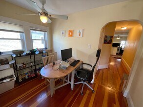 21 Chandler St, Unit 3 in Somerville, MA - Foto de edificio - Building Photo