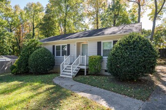 9 Spruce Knob Ct in Durham, NC - Building Photo - Building Photo