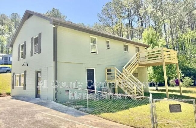 1424 7th St NW in Center Point, AL - Building Photo - Building Photo