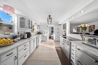 840 S Shore Dr in Miami Beach, FL - Foto de edificio - Building Photo