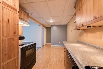 1560 Douglas Ave in North Providence, RI - Building Photo - Building Photo