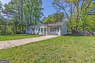 8304 Ephesus Church Rd in Villa Rica, GA - Building Photo - Building Photo