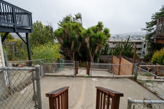 149 Joost Ave, Unit 149 in San Francisco, CA - Building Photo - Building Photo