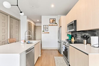 777 11th St NW, Unit SI ID1343901P in Atlanta, GA - Building Photo - Building Photo