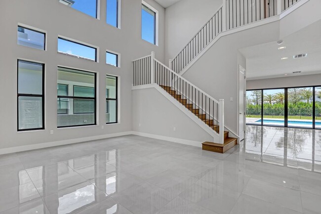 13025 Feathering Wy in Palm Beach Gardens, FL - Building Photo - Building Photo