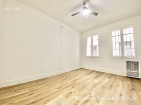 103 S Edgemont St, Unit 301 in Los Angeles, CA - Building Photo