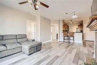 9039 E Panorama Cir in Englewood, CO - Building Photo - Building Photo